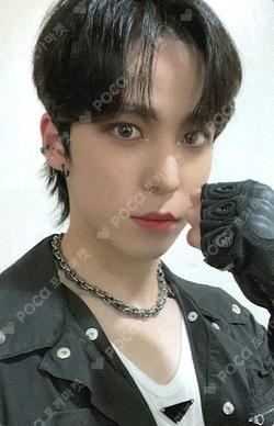 THE WORLD EP.2 : OUTLAW MINIRECORD