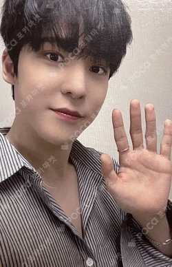 ATEEZ YUNHO photocard image
