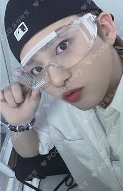 THE WORLD EP.2 : OUTLAW MINIRECORD LUCKY DRAW JONGHO photocard image