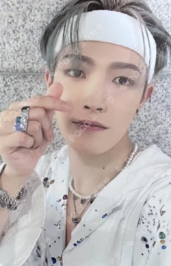 THE WORLD EP.2 : OUTLAW MINIRECORD LUCKY DRAW