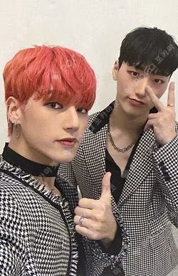 THE WORLD EP.1 : MOVEMENT WONDERWALL