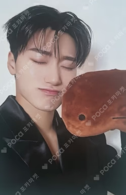 GOLDEN HOUR : Part.2 hello82 POP-UP Exclusive