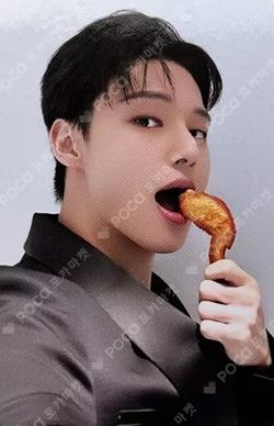 ATEEZ WOOYOUNG photocard image