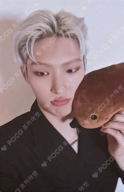 GOLDEN HOUR : Part.2 hello82 POP-UP Exclusive MINGI photocard image