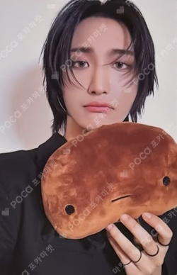 GOLDEN HOUR : Part.2 hello82 POP-UP Exclusive