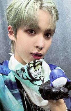 ATEEZ YUNHO photocard image