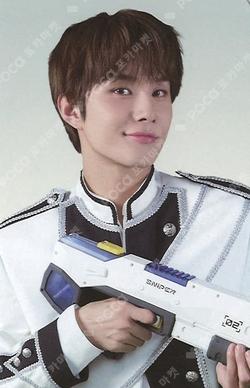 NCT ZONE 1ST ANNIVERSARY @ SEONGSU MAGNETIC CARD HOLDER JUNGWOO photocard image