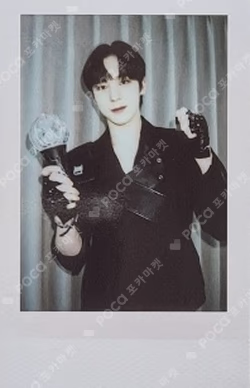 ATEEZ WORLD TOUR [THE FELLOWSHIP : BREAK THE WALL] ANCHOR IN SEOUL PHOTO SET