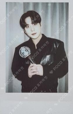 ATEEZ WORLD TOUR [THE FELLOWSHIP : BREAK THE WALL] ANCHOR IN SEOUL PHOTO SET JONGHO photocard image