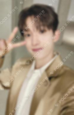 SEVENTEEN RIGHT HERE WORLD TOUR Acrylic Photocard Holder DK photocard image