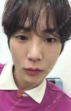 2025 SEASON'S GREETINGS Key photocard image