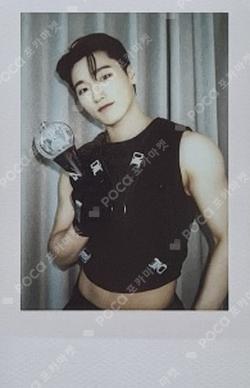 ATEEZ WORLD TOUR [THE FELLOWSHIP : BREAK THE WALL] ANCHOR IN SEOUL PHOTO SET SAN photocard image