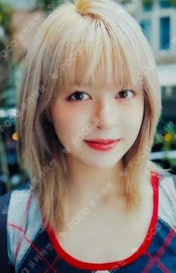 NMIXX 3RD PHOTOBOOK MIXXPEDIA: PICK MACAU & HONGKONG TRADING CARD