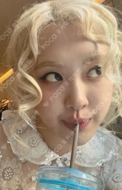 rosie QQ MUSIC ROSE photocard image