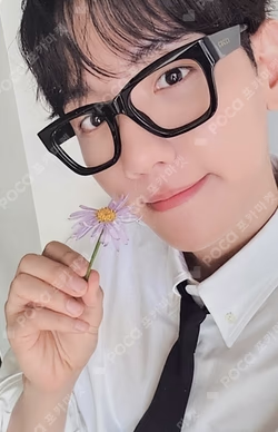 EXO BAEKHYUN photocard image