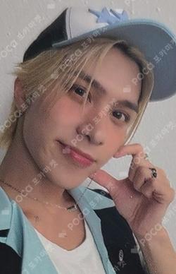 2025 SMTOWN : THE CULTURE, THE FUTURE TIME CAPSULE Ver. HENDERY photocard image