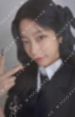 CRAZY UNIVERSAL LUCKY DRAW KAZUHA photocard image