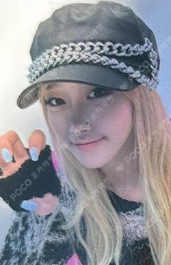 2025 SMTOWN : THE CULTURE, THE FUTURE TIME CAPSULE Ver. GISELLE photocard image