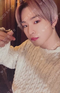 CHRISTMAS PACKAGE Over The Rainbow LEEDO photocard image