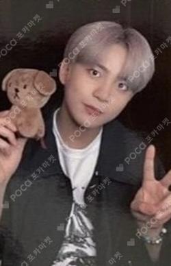 THE WORLD EP.2 : OUTLAW fromm store LUCKT DRAW JONGHO photocard image