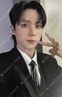 THE WORLD EP.2 : OUTLAW Walmart Exclusive YUNHO photocard image