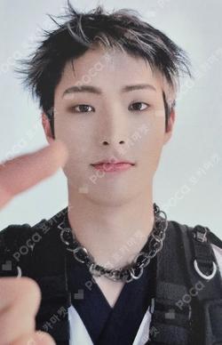 ATEEZ MINGI photocard image