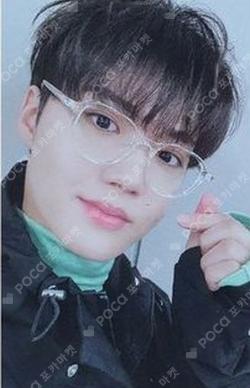 THE SECOND STEP : CHAPTER ONE PHOTOBOOK ver. GREEN ver.