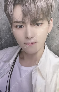 THE FIRST STEP : TREASURE EFFECT KTOWN4U