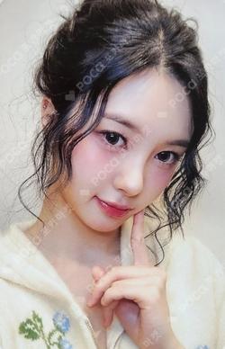 TIPI-TAP INSIDE RECORD DAYEON photocard image