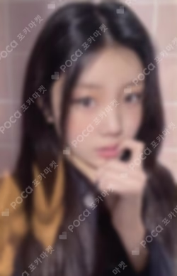 ILLIT WONHEE photocard image