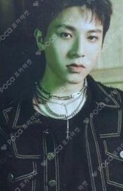 THE FIRST STEP : CHAPTER ONE BLACK ver. SO JUNG HWAN photocard image