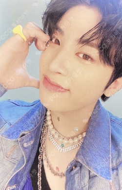 THE SECOND STEP : CHAPTER TWO PHOTOBOOK ver. DEEP BLUE ver.