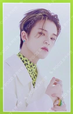 THE SECOND STEP : CHAPTER TWO PHOTOBOOK ver. LIGHT GREEN ver.