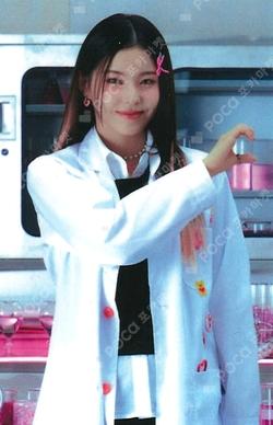 NMIXX 2ND FAN CONC.ERT NMIXX CHANGE UP : MIXX LAB in TOKYO RANDOM PHOTO CARD