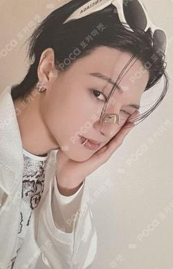 GOLDEN HOUR : Part.2 POP-UP STORE Mito FUR SLIPPERS WOOYOUNG photocard image