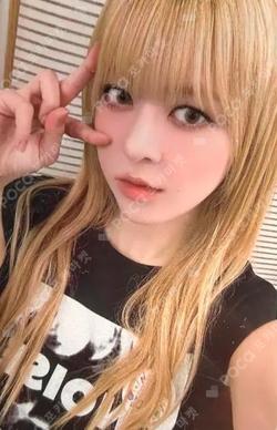 Fe3O4: STICK OUT IDOUSTAGE Lily photocard image