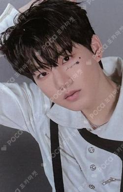 THE SECOND STEP : CHAPTER TWO HELLO TREASURE TRADING PHOTOCARD SET
