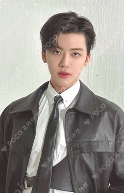 2025 SEASON'S GREETINGS RANDOM TRADING CARD [A ver.]