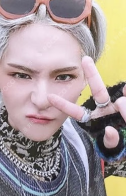 THE SECOND STEP : CHAPTER TWO YG SELECT