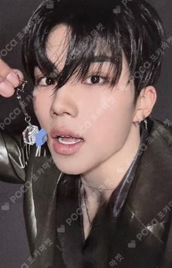 BLUE PARADISE Key Cap Ver. PARK GUNWOOK photocard image