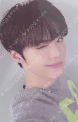 REBOOT PHOTOBOOK Ver. YG SELECT LUCKY DRAW DOYOUNG photocard image