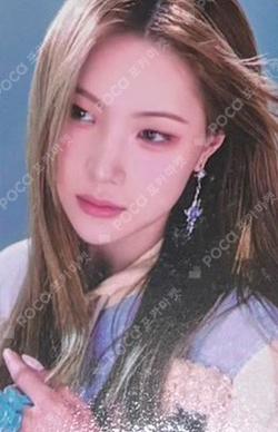 The Chase HOTTRACKS JUUN photocard image