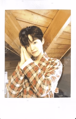 2022 WELCOMING COLLECTION VOICE FILM WITH TREASURE A ver.