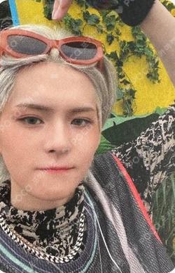 2022 TREASURE TOUR [HELLO] in SEOUL Weverse Membership BOOTH LUCKY DRAW YOSHI photocard image