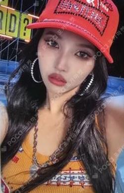 I feel KPOP MERCH SOYEON photocard image