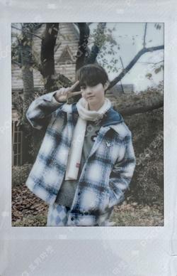 2022 WELCOMING COLLECTION VOICE FILM WITH TREASURE B ver.