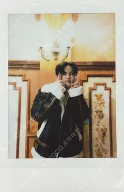 2022 WELCOMING COLLECTION VOICE FILM WITH TREASURE B ver. CHOI HYUN SUK photocard image