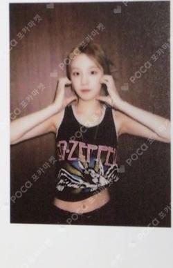 I feel KMS YUQI photocard image