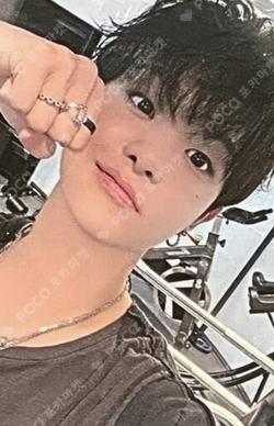 TREASURE 3rd ANNIVERSARY MAGAZINE KTOWN4U LUCKY DRAW JIHOON photocard image