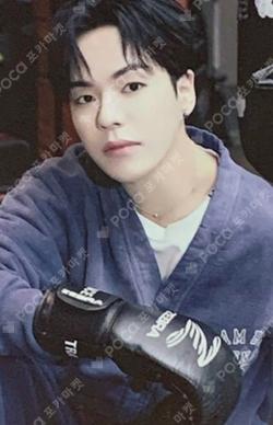 TREASURE 3rd ANNIVERSARY MAGAZINE YOON JAE HYUK photocard image
